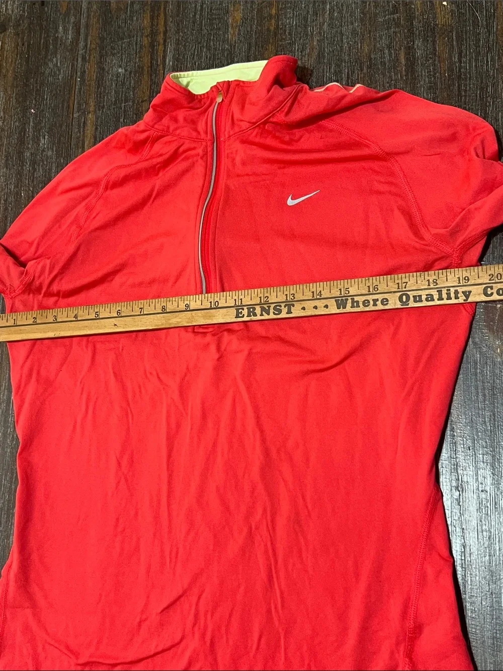 Nike Women’s Dri-Fit Hot Pink Quarter-Zip Athletic Top
